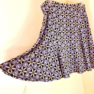 XL Swinging Skirt Lilac Geometric Patterns